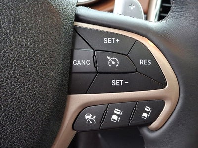 2016 Jeep Grand Cherokee Summit