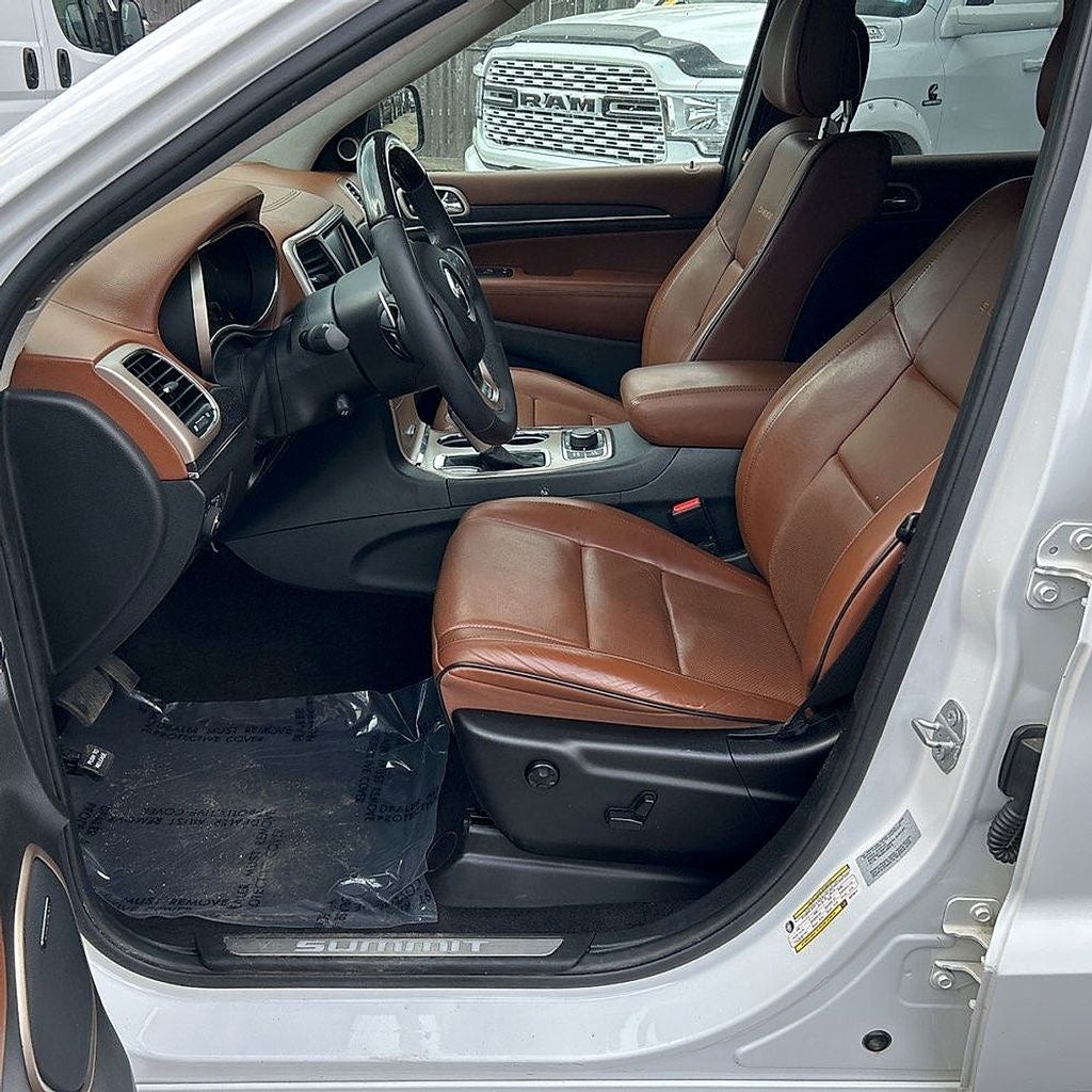 2016 Jeep Grand Cherokee Summit