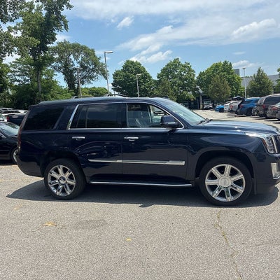 2019 Cadillac Escalade Luxury