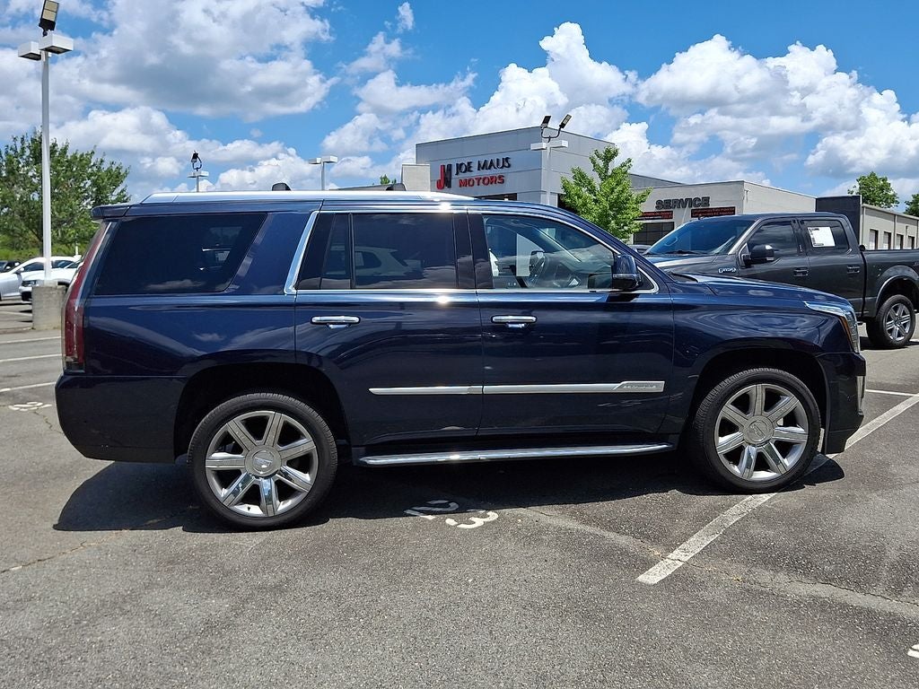2019 Cadillac Escalade Luxury