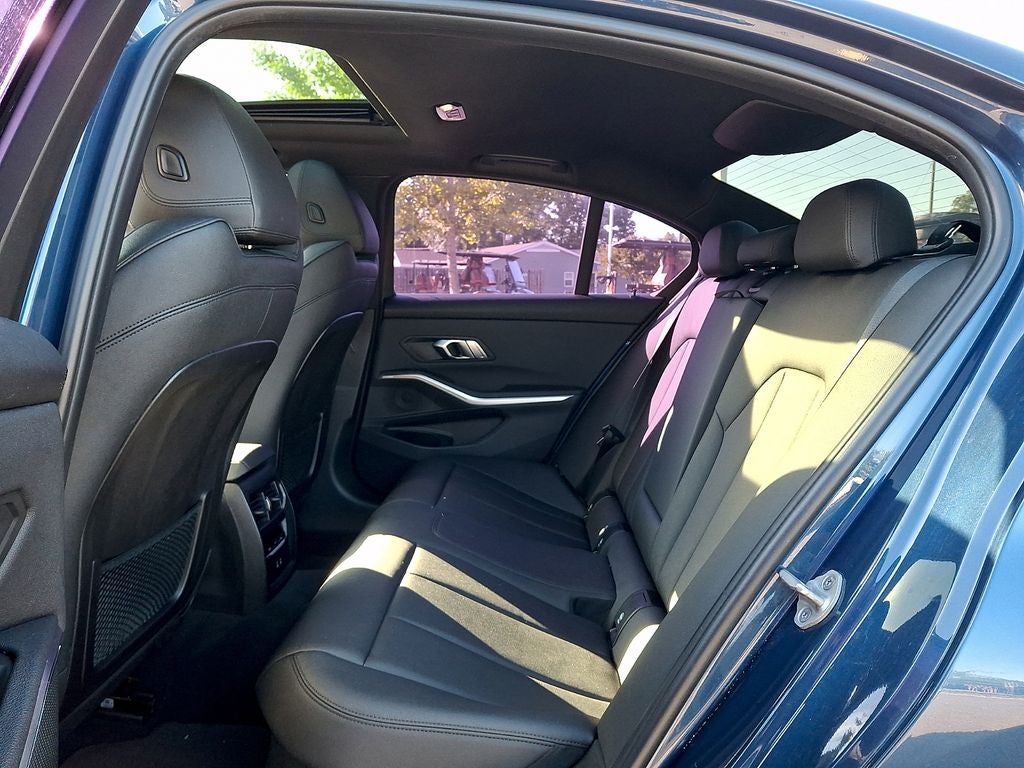 2021 BMW 3 Series 330i