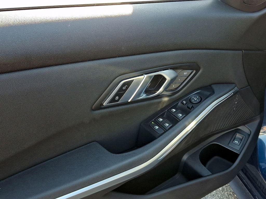 2021 BMW 3 Series 330i