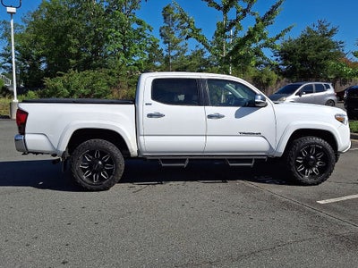 2020 Toyota Tacoma SR5 V6