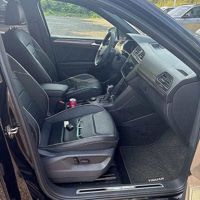 2022 Volkswagen Tiguan 2.0T SEL R-Line