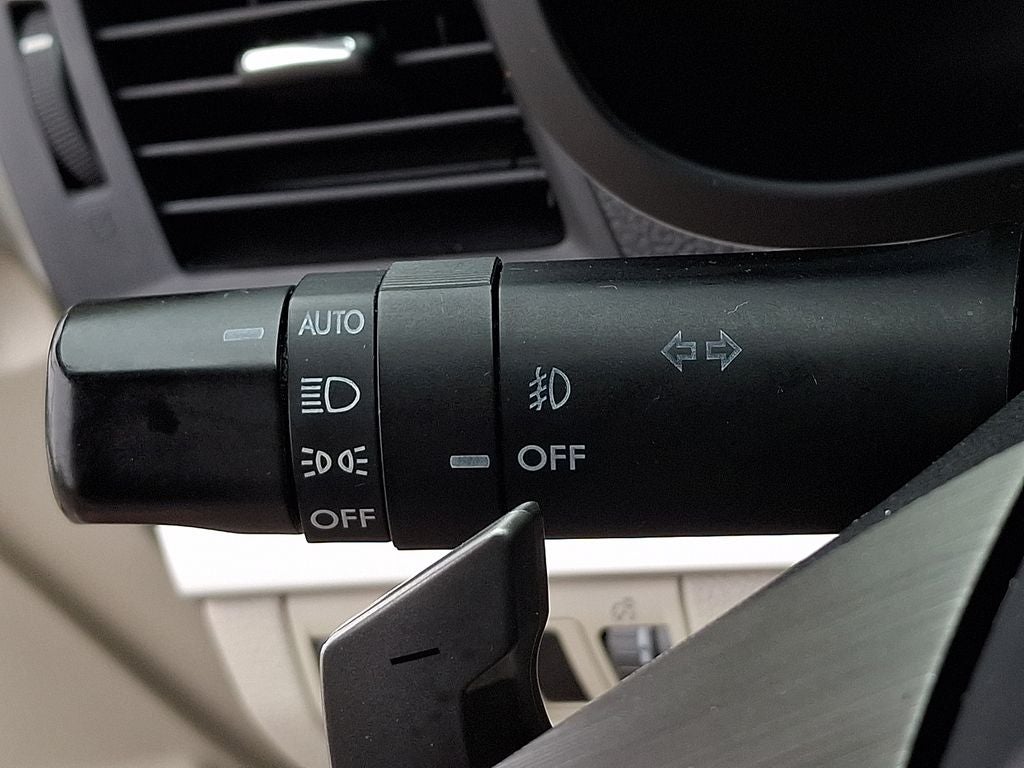 2010 Subaru Outback 2.5i Premium