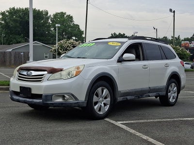 2010 Subaru Outback 2.5i Premium