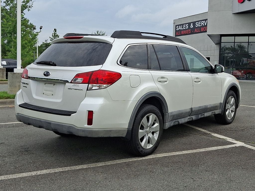 2010 Subaru Outback 2.5i Premium