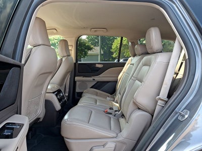 2022 Lincoln Aviator Standard