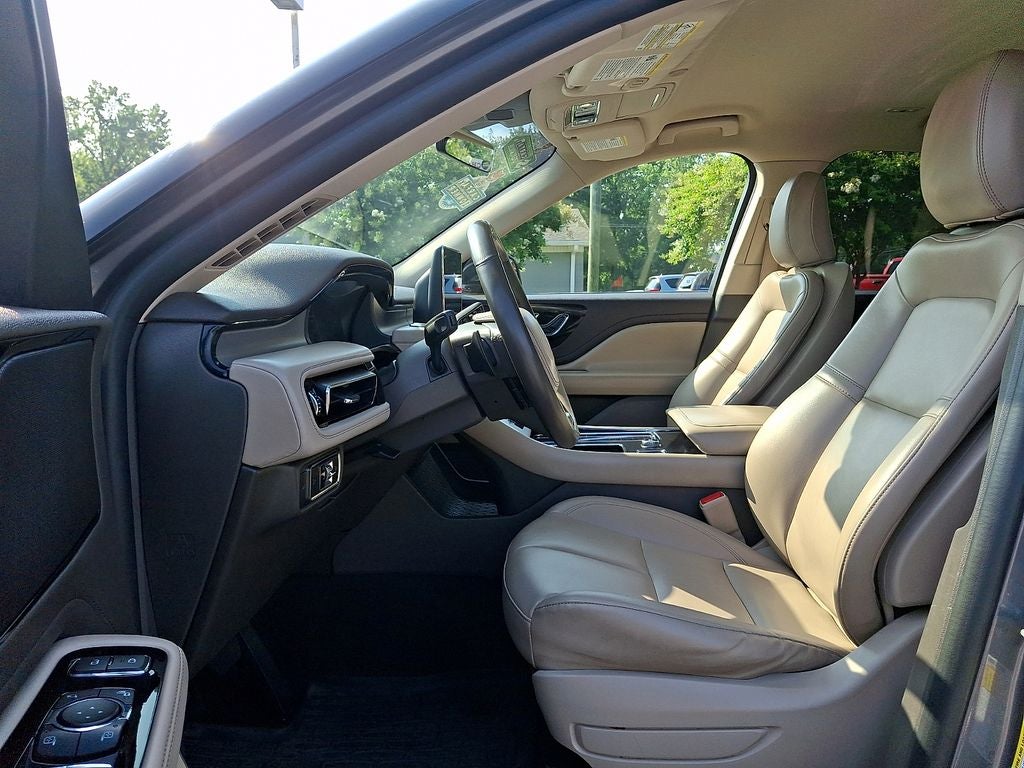 2022 Lincoln Aviator Standard