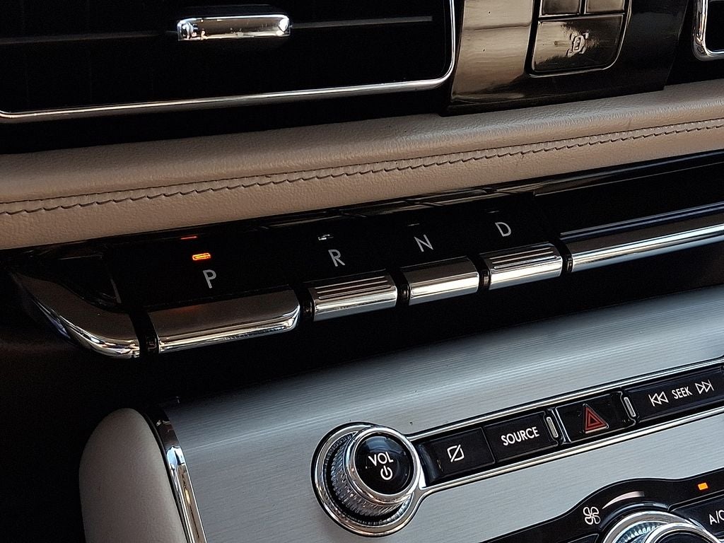 2022 Lincoln Aviator Standard