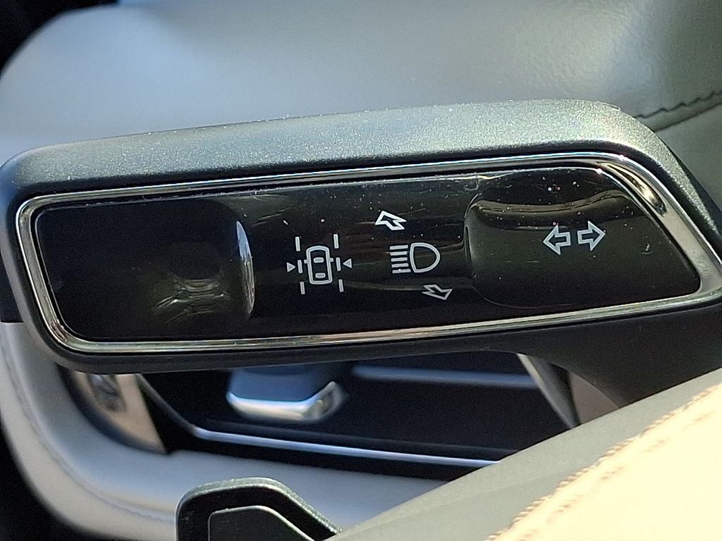 2022 Lincoln Aviator Standard