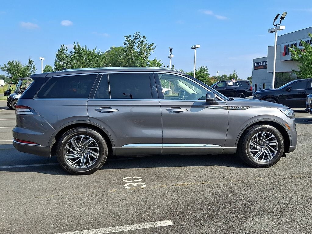 2022 Lincoln Aviator Standard