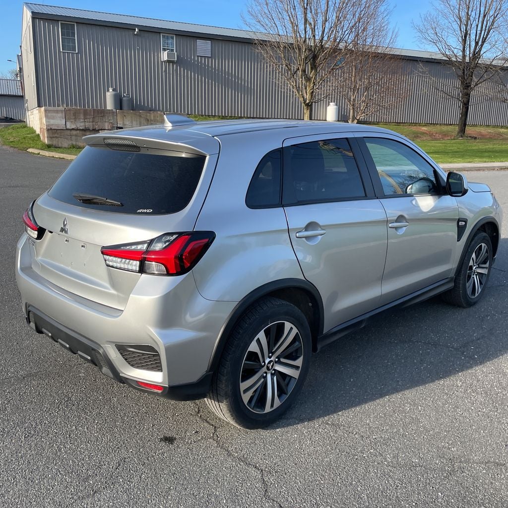 2024 Mitsubishi Outlander Sport ES