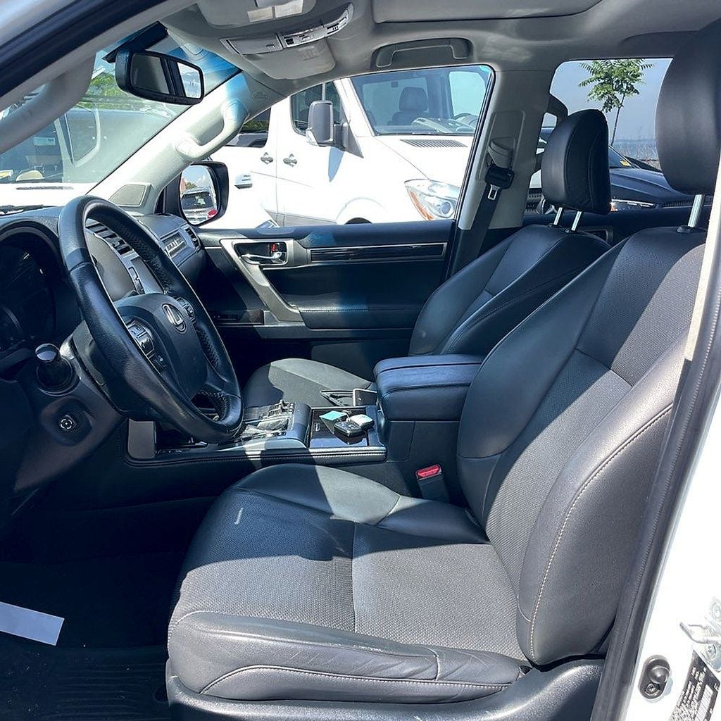 2017 Lexus GX 460