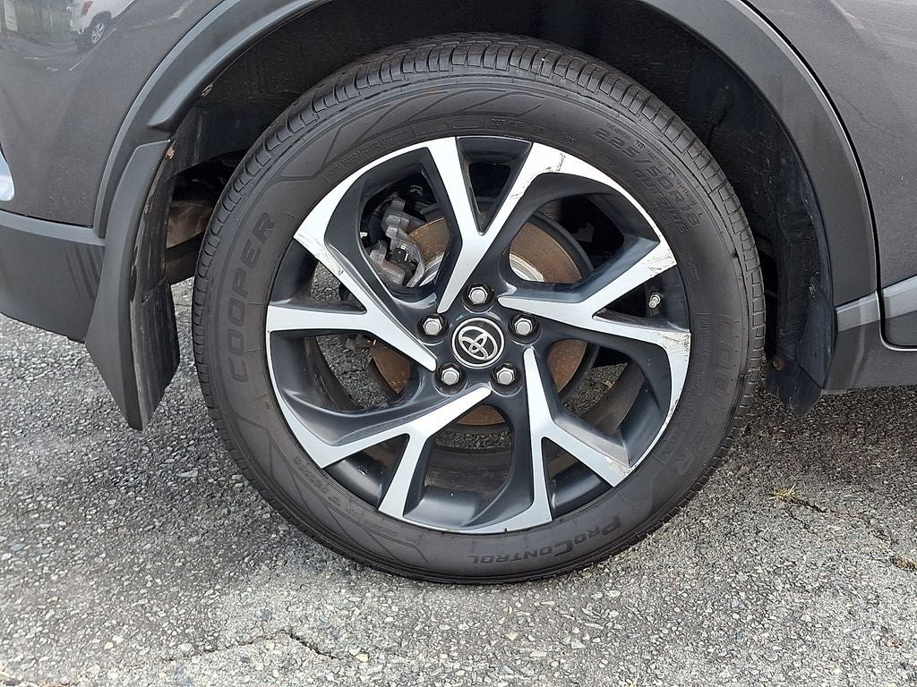 2018 Toyota C-HR XLE