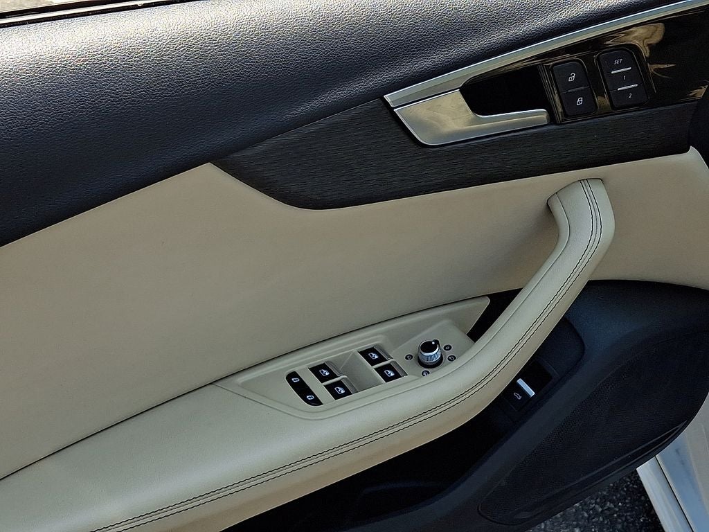 2022 Audi A4 45 S line Premium Plus quattro
