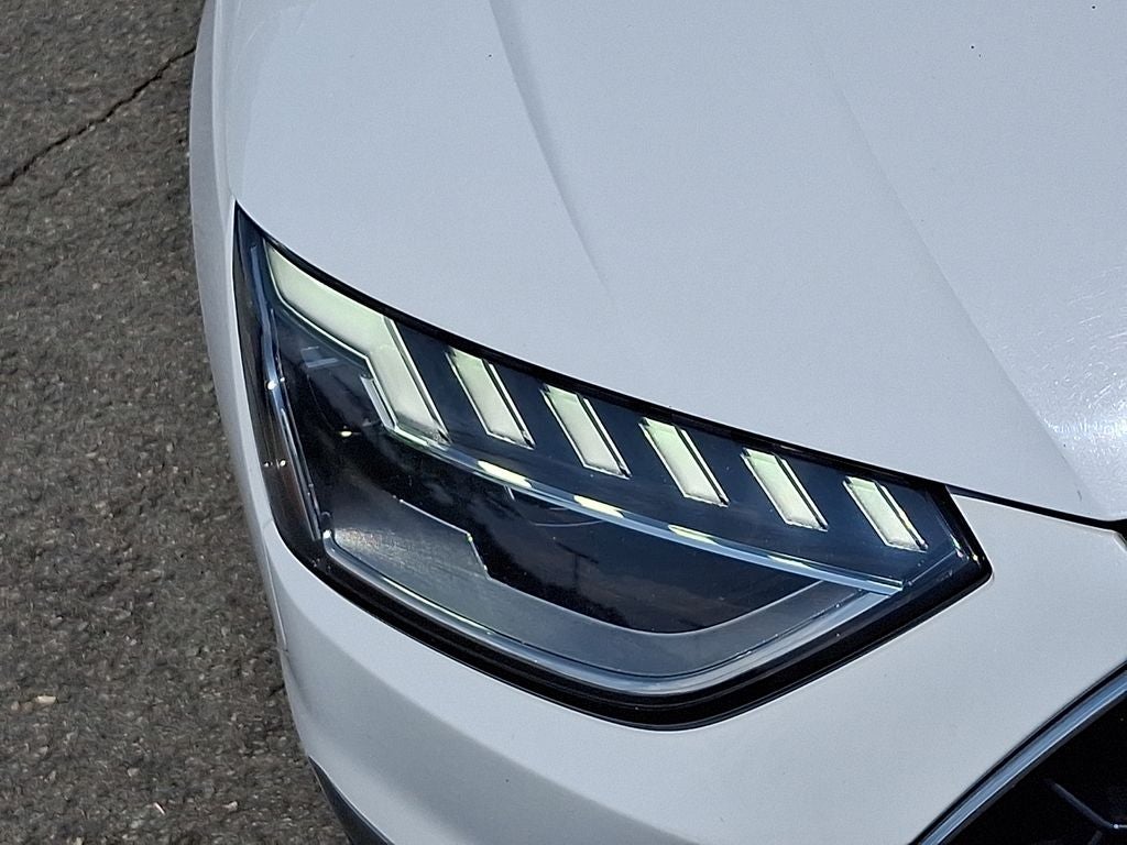 2022 Audi A4 45 S line Premium Plus quattro