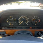 1990 Mercedes-Benz 300-Class 300 SE