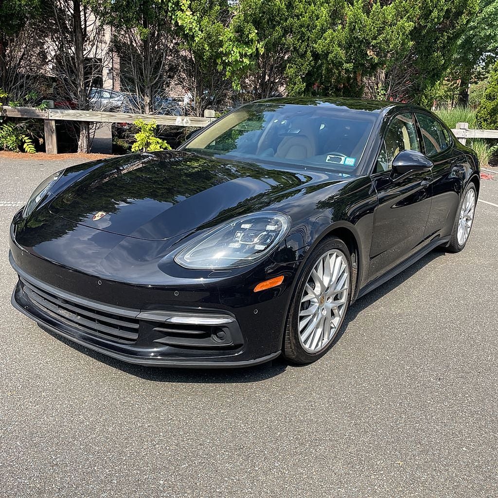 2017 Porsche Panamera 4S