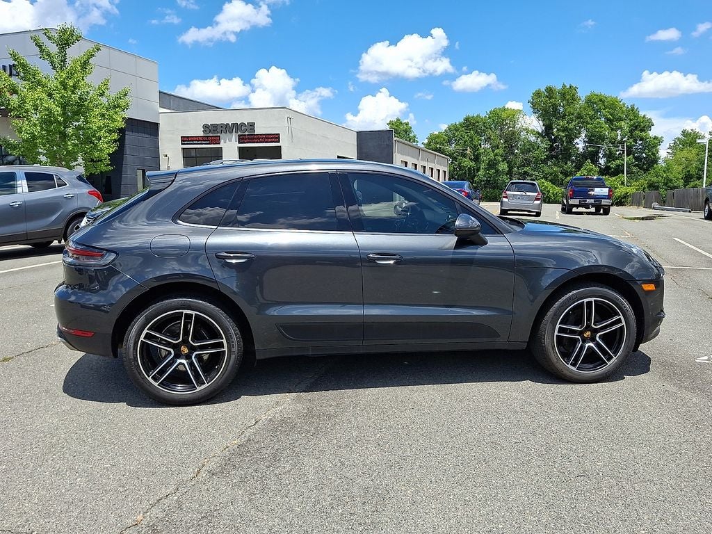 2020 Porsche Macan Base