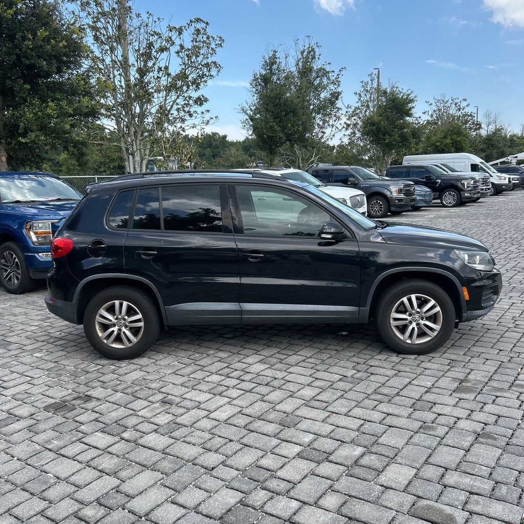 2015 Volkswagen Tiguan S